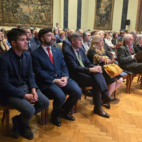 Audiencia y panel institucional en la ceremonia del Premio Economía Circular IAC MMXXVI